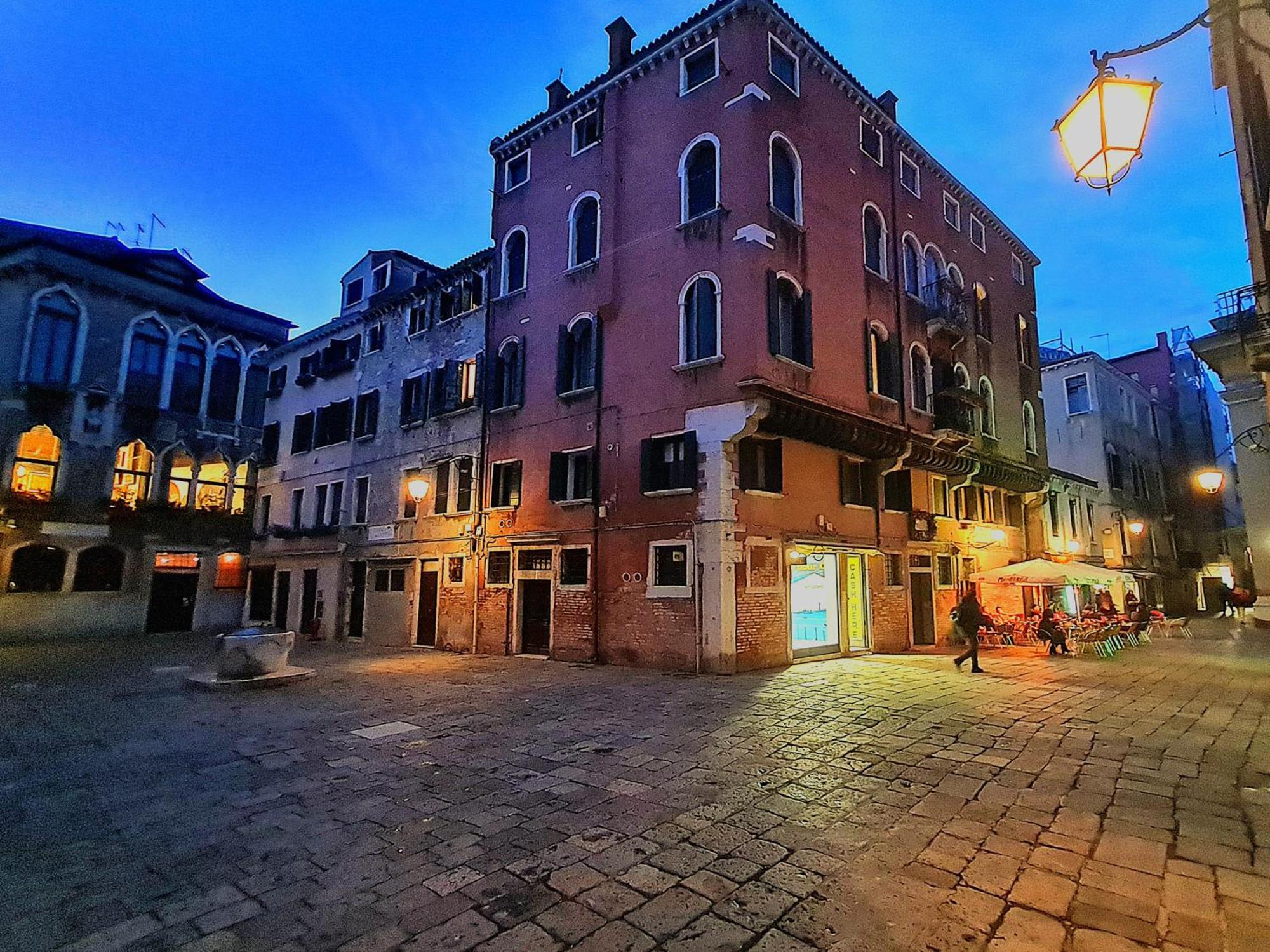 Allegretto Veneţia Exterior foto